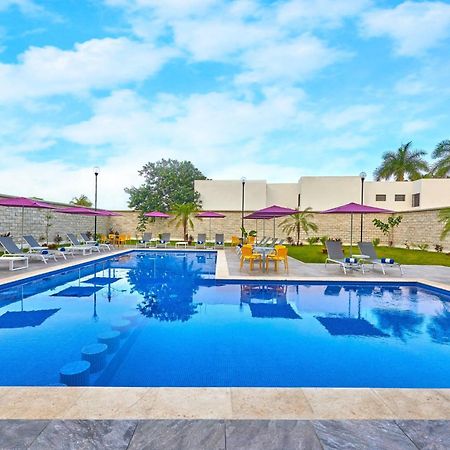City Express By Marriott Merida Mérida Exterior foto