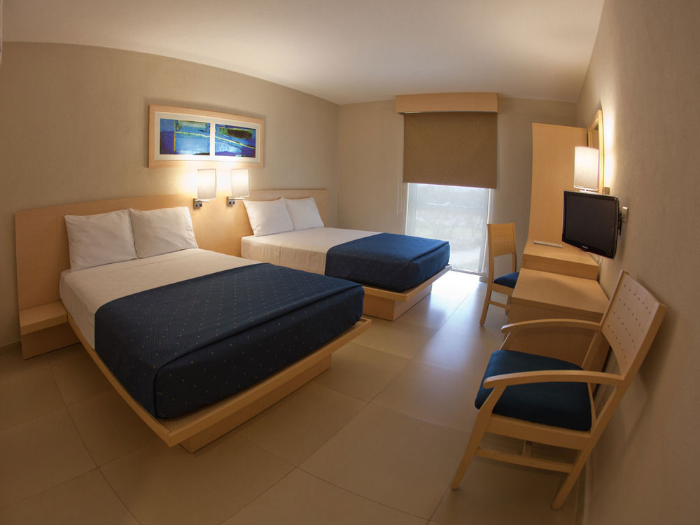 City Express By Marriott Merida Mérida Exterior foto
